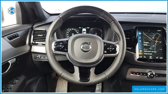 VOLVO XC90 T8 R-DESIGN HYBRID