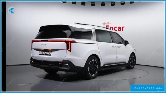 KIA CARNIVAL GASOLINE 7-SEATER NOBLESSE