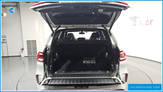 BMW X5M 4.4 COMPETITION