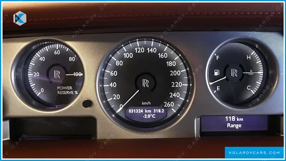 ROLLS ROYCE PHANTOM 6.7 V12 COUPE