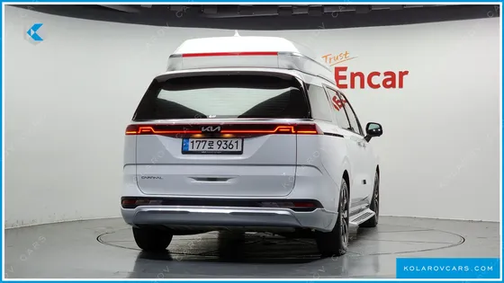 KIA CARNIVAL GASOLINE 9-SEATER HI-LIMOUSINE