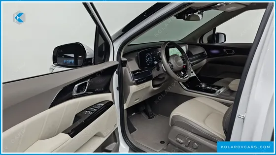 KIA CARNIVAL GASOLINE 9-SEATER HI-LIMOUSINE