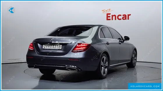 MERCEDES E-CLASS E300 AVANTGARDE