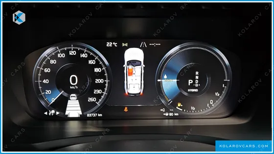 VOLVO XC90 T8 R-DESIGN HYBRID
