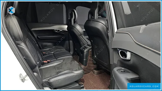 VOLVO XC90 T8 R-DESIGN HYBRID