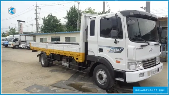 HYUNDAI MEGA TRUCK GOLD