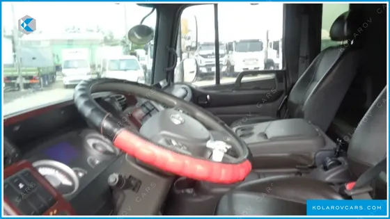 HYUNDAI MEGA TRUCK GOLD