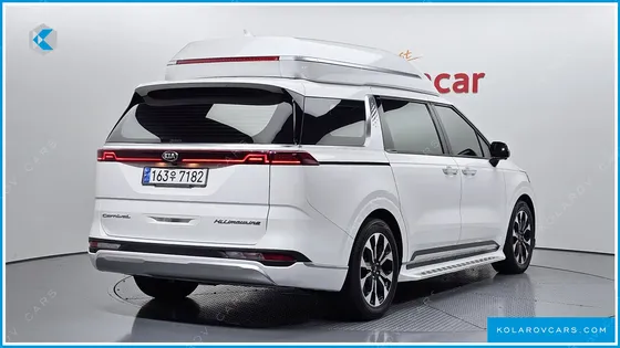 KIA CARNIVAL 9-SEATER HI-LIMOUSINE