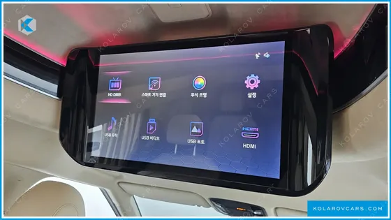 KIA CARNIVAL 9-SEATER HI-LIMOUSINE