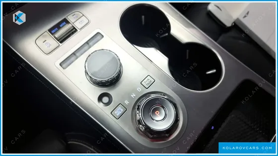 GENESIS GV70 2.5T GASOLINE 2WD
