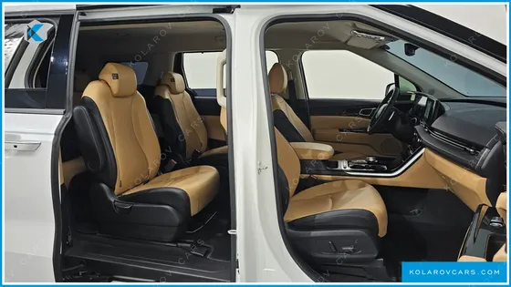 KIA CARNIVAL 9-SEATER NOBLESSE