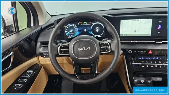 KIA CARNIVAL 9-SEATER NOBLESSE