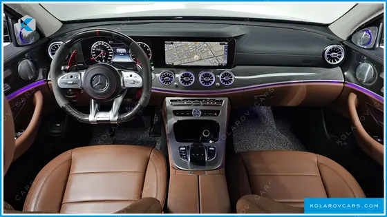 MERCEDES E-CLASS E300 4MATIC AMG LINE