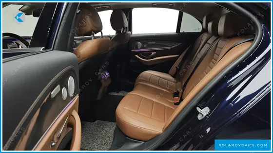 MERCEDES E-CLASS E300 4MATIC AMG LINE