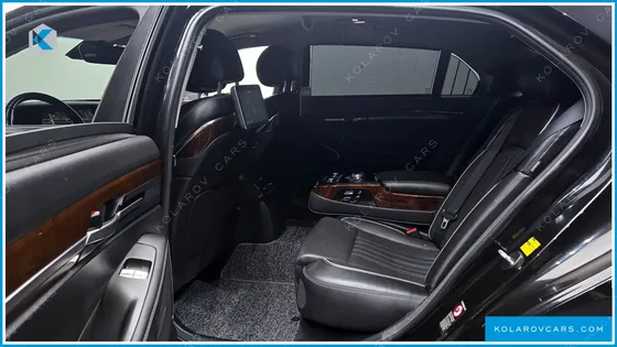 GENESIS EQ900 3.8 GDI AWD