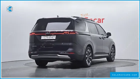 KIA CARNIVAL 7-SEATER NOBLESSE