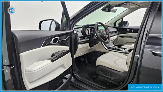 KIA CARNIVAL 7-SEATER NOBLESSE