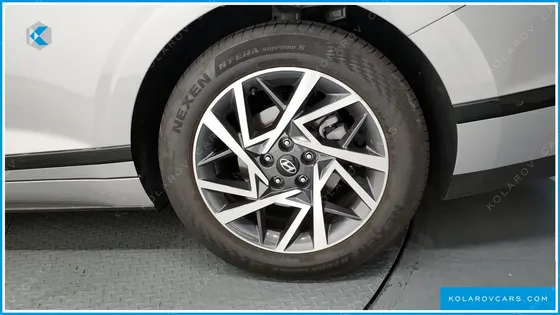 HYUNDAI GRANDEUR 2,5 GASOLINE 2WD