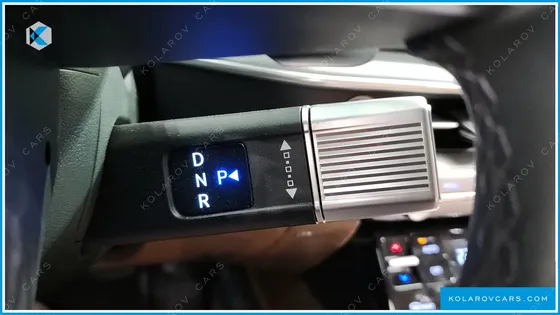 HYUNDAI GRANDEUR 2,5 GASOLINE 2WD