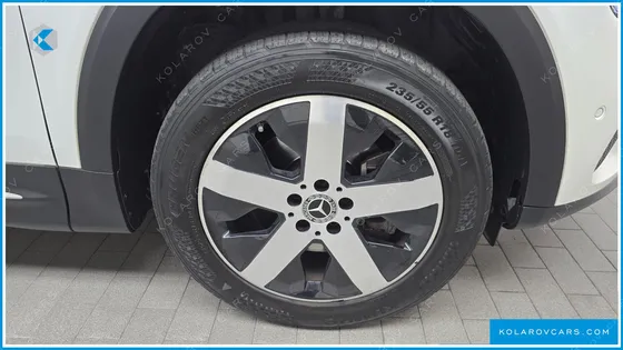 MERCEDES GLB-CLASS GLB220