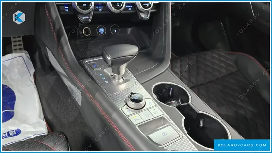 GENESIS G70 GASOLINE 2.0T 2WD