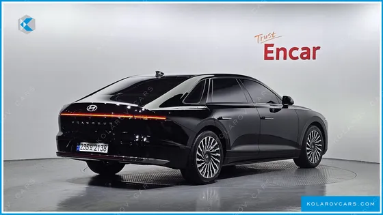 HYUNDAI GRANDEUR CALLIGRAPHY