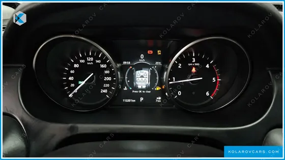 LAND ROVER DISCOVERY SPORT 2.0 TD4 HSE LUXURY