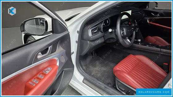 GENESIS G70 GASOLINE 2.5T 4WD