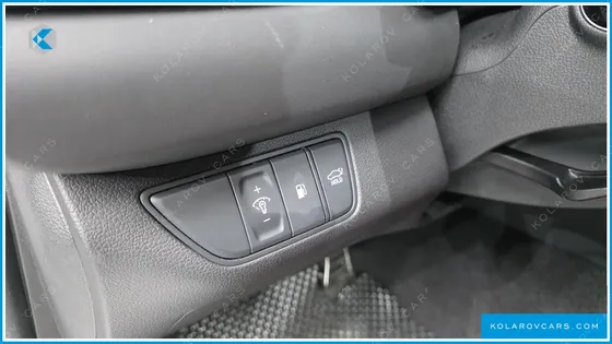 GENESIS G70 GASOLINE 2.5T 4WD