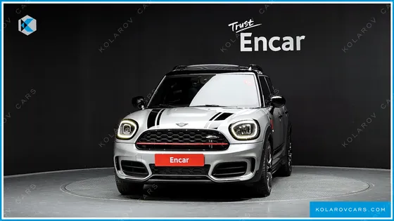 MINI COUNTRYMAN JCW LAUNCH PACK