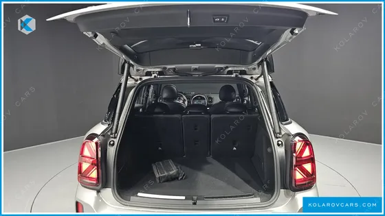 MINI COUNTRYMAN JCW LAUNCH PACK