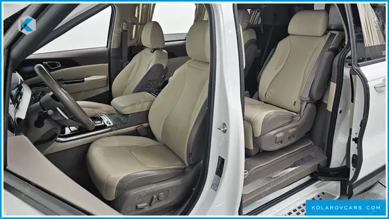KIA CARNIVAL GASOLINE 7-SEATER HI-LIMOUSINE
