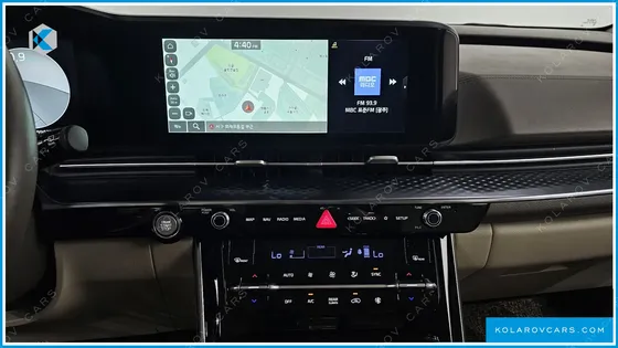KIA CARNIVAL GASOLINE 7-SEATER HI-LIMOUSINE