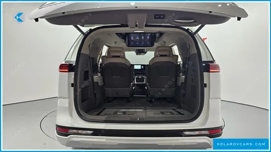 KIA CARNIVAL GASOLINE 7-SEATER HI-LIMOUSINE