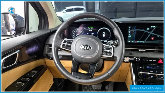 KIA CARNIVAL GASOLINE 9-SEATER SIGNATURE