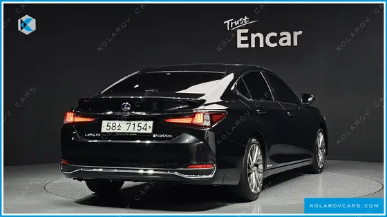 LEXUS ES EXECUTIVE