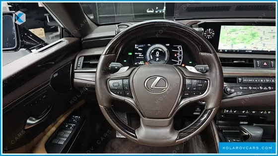 LEXUS ES EXECUTIVE