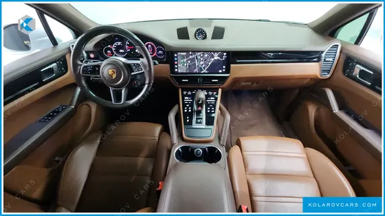 PORSCHE CAYENNE 3.0 COUPE