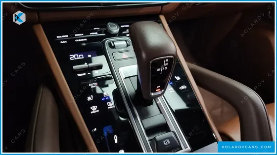 PORSCHE CAYENNE 3.0 COUPE
