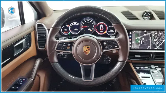 PORSCHE CAYENNE 3.0 COUPE
