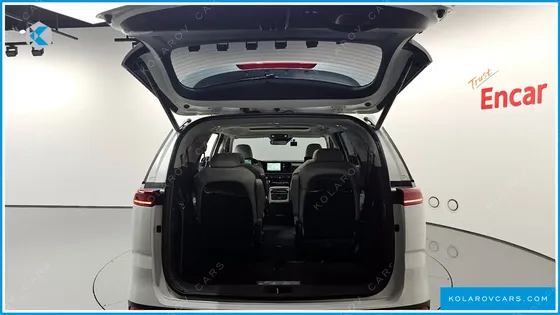 KIA CARNIVAL GASOLINE 9-SEATER NOBLESSE