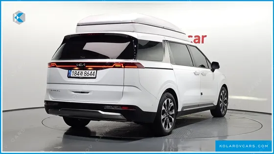 KIA CARNIVAL 9-SEATER SIGNATURE