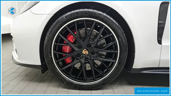 PORSCHE PANAMERA 4.0 GTS