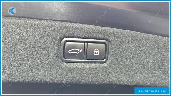 GENESIS G90 3.8 AWD