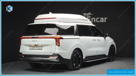 KIA CARNIVAL HEV 4-SEATER HI LIMOUSINE