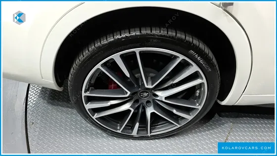 MASERATI LEVANTE 3.8 TROFEO