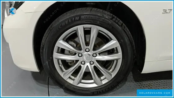 INFINITY Q70 3.7 AWD
