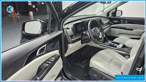 KIA CARNIVAL 7-SEATER SIGNATURE