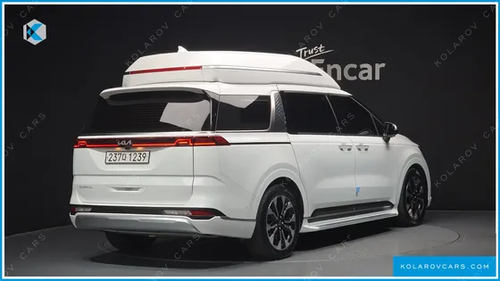 KIA CARNIVAL GASOLINE 9-SEATER HI-LIMOUSINE