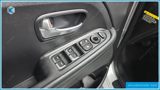 KIA CARENS 2.0 LPI LUXURY